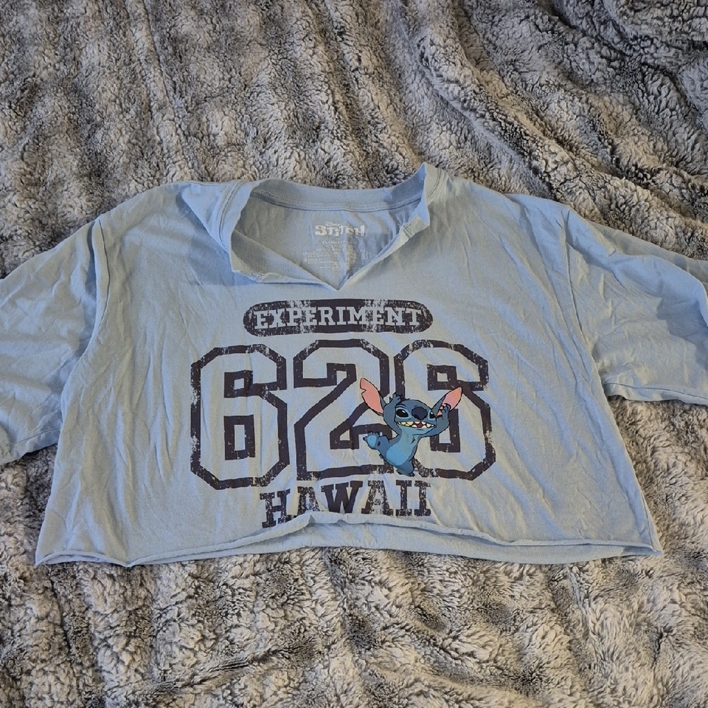 Disney 🖤 Stitch Blue Graphic Tee (658)